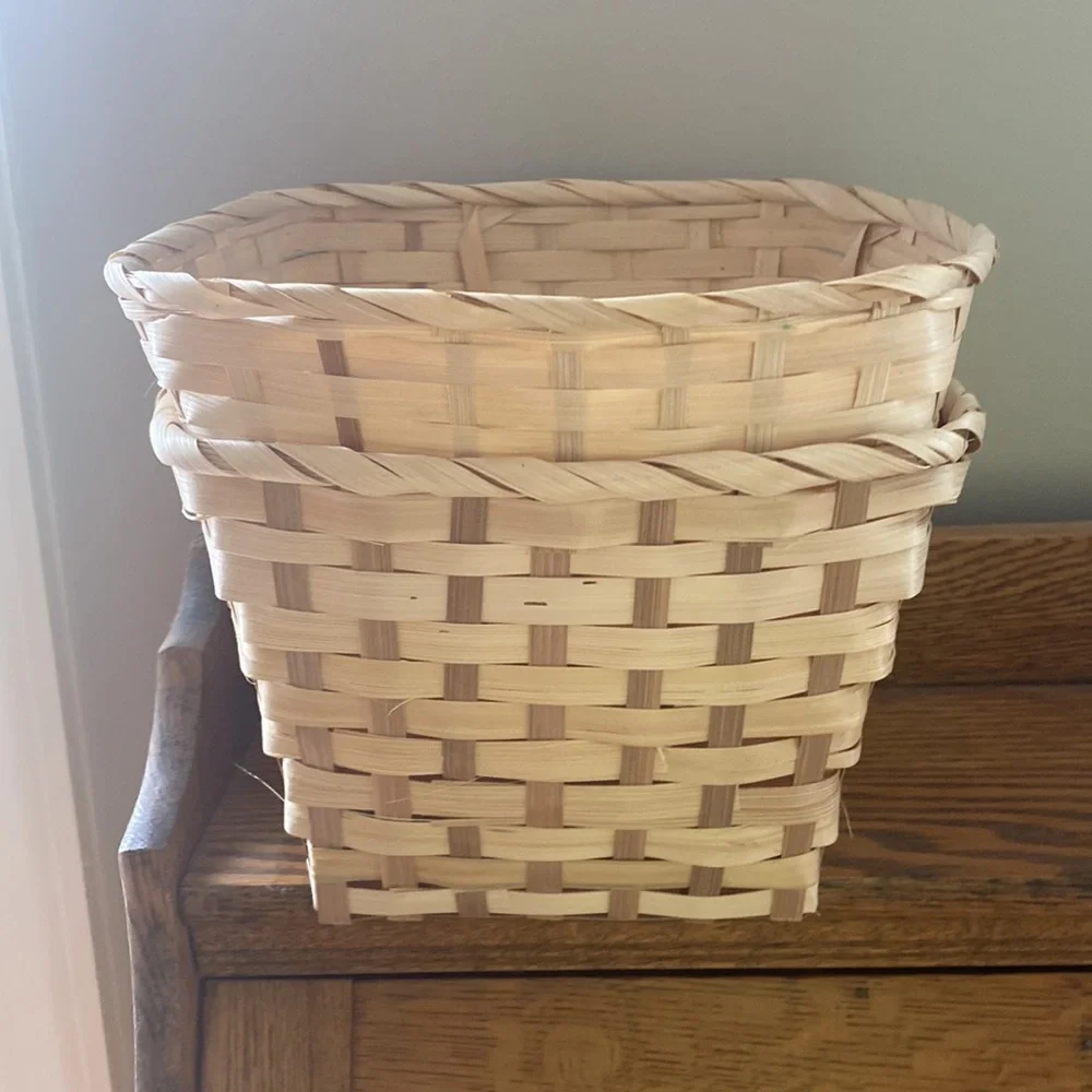 2 Palm Leaf Baskets Decorative Covering for Planters Pots Plants EUC